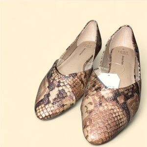 NWT Time and Tru Flats Metallic embossed Snake Print 6